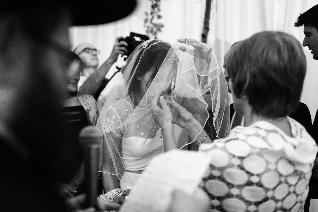 bride at her quirky jewish wedding