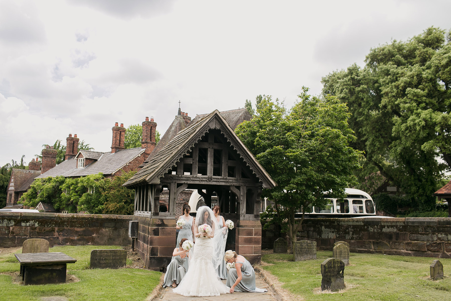 Holly and Nick's classic wedding at Capesthorne Hall in Cheshire