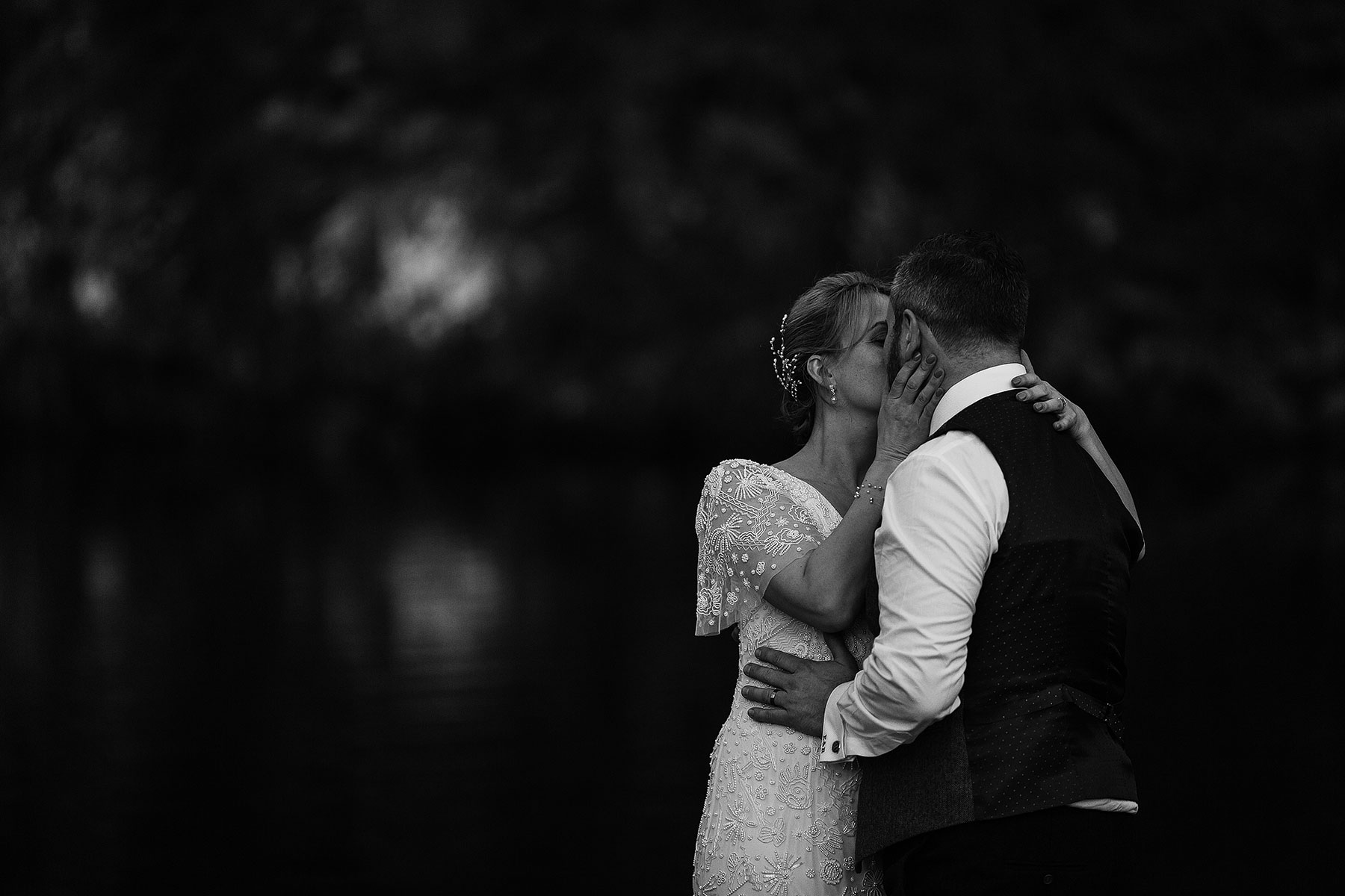 Natural and storytelling wedding photos by Yorkshire Wedding Photographers