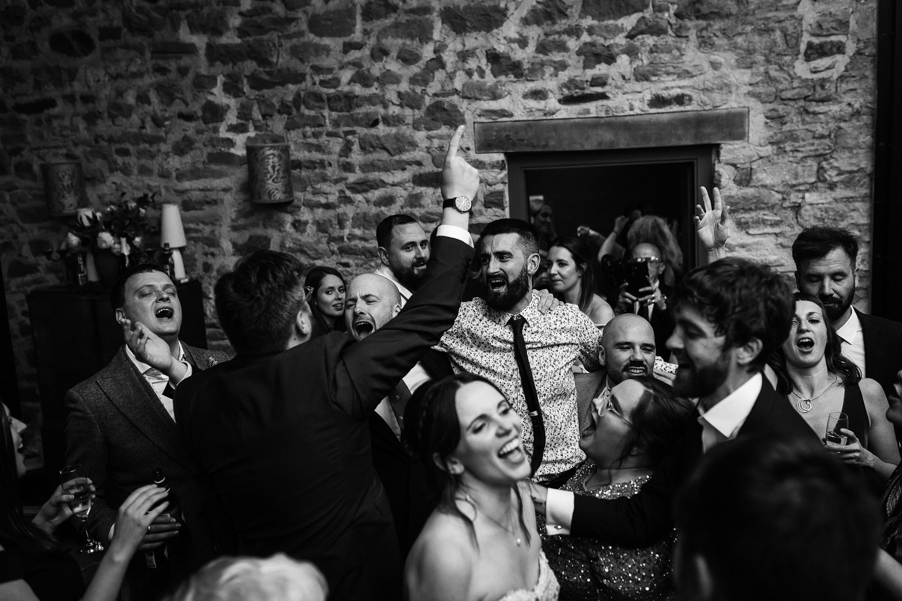 dancing at your wedding in the peak district