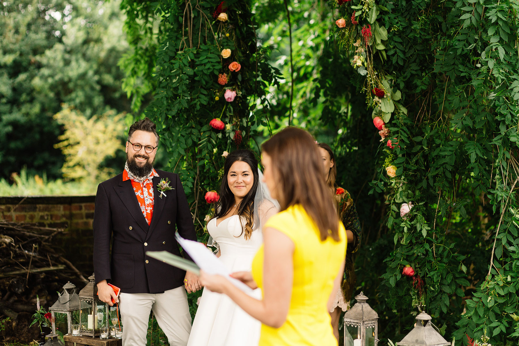 thwaite mills wedding in leeds with an outdoor ceremony