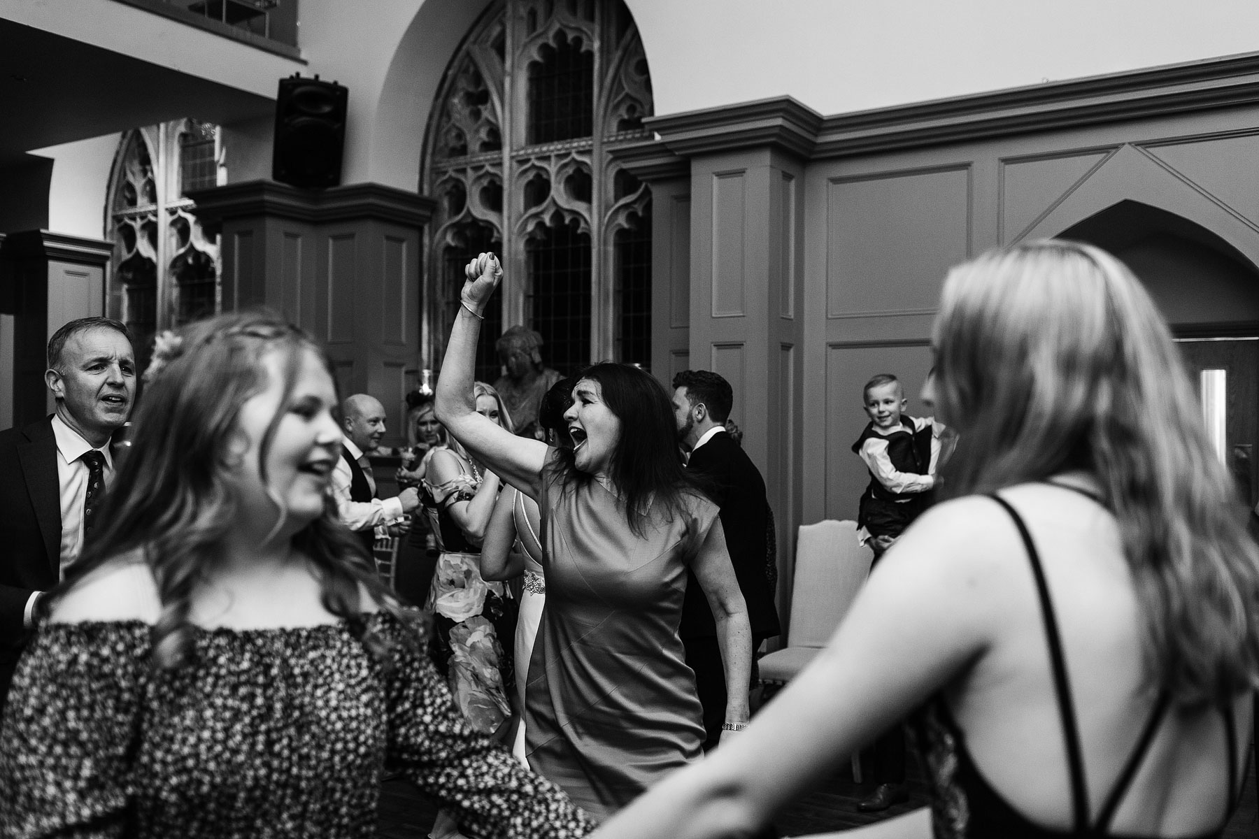 fun dancing images at a uk wedding