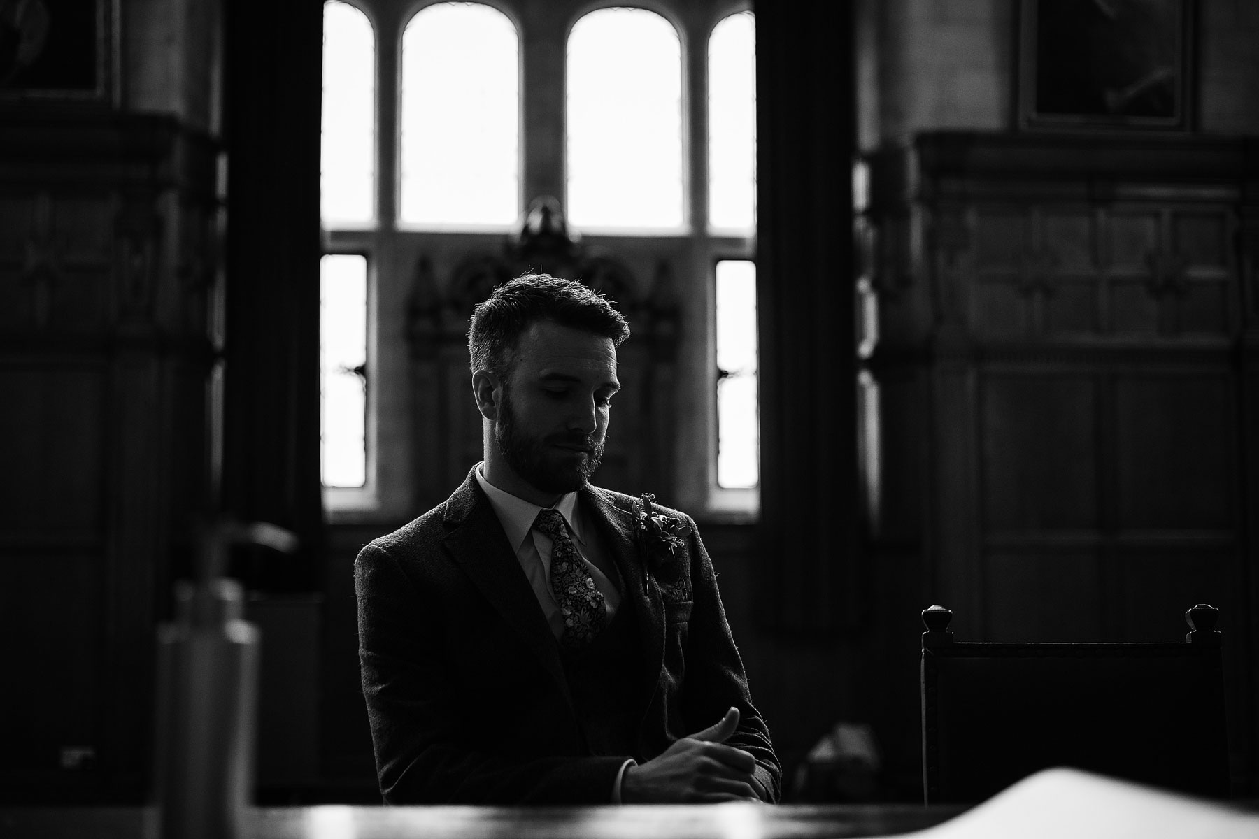 groom waiting for his bride at oxford town hall