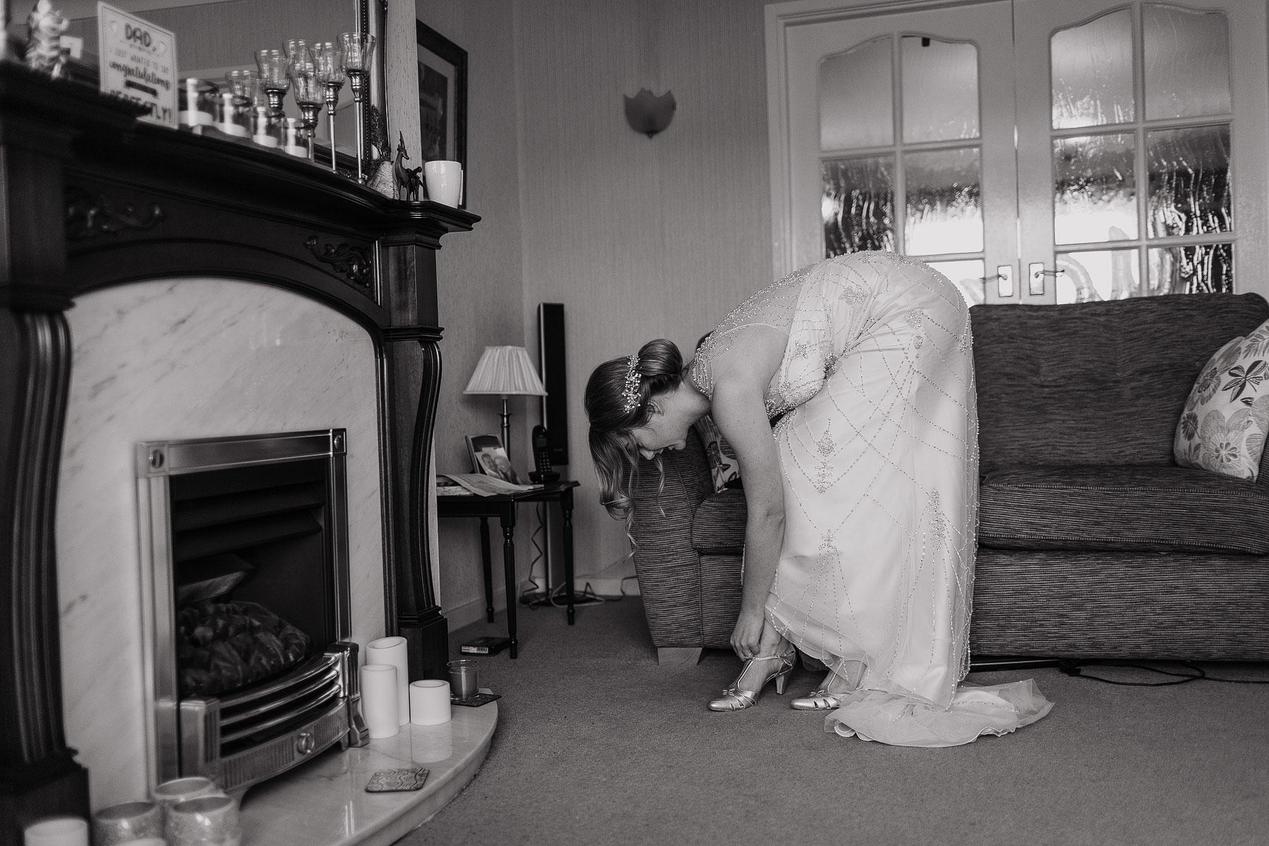 bride getting ready at home before heading to fulneck church