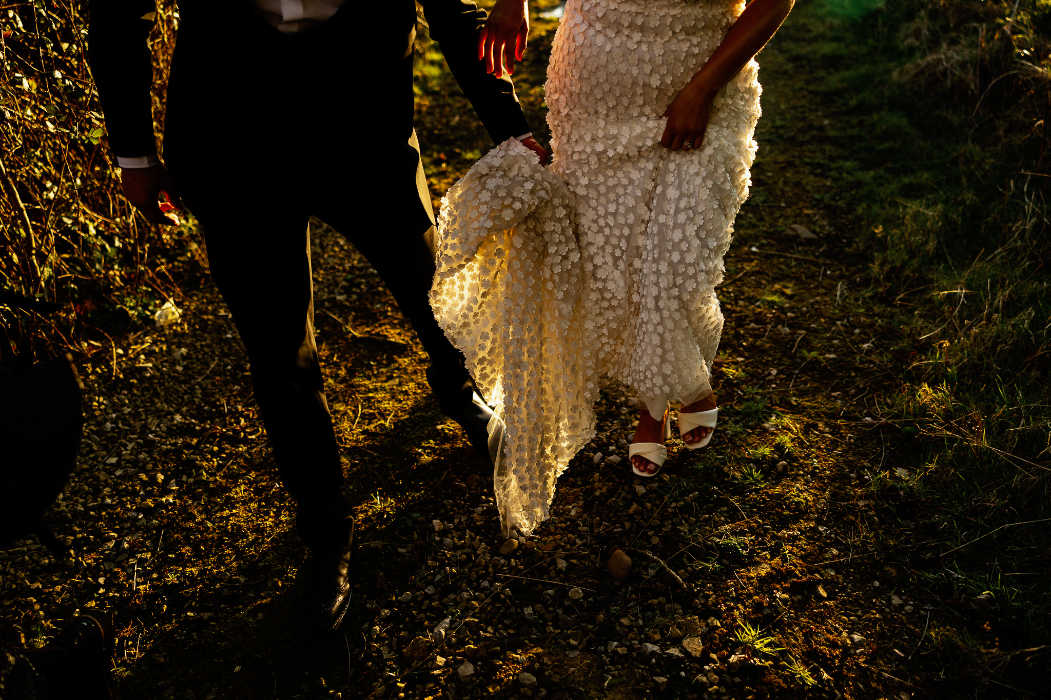 Golden Hour with a bride and groom in Spring 