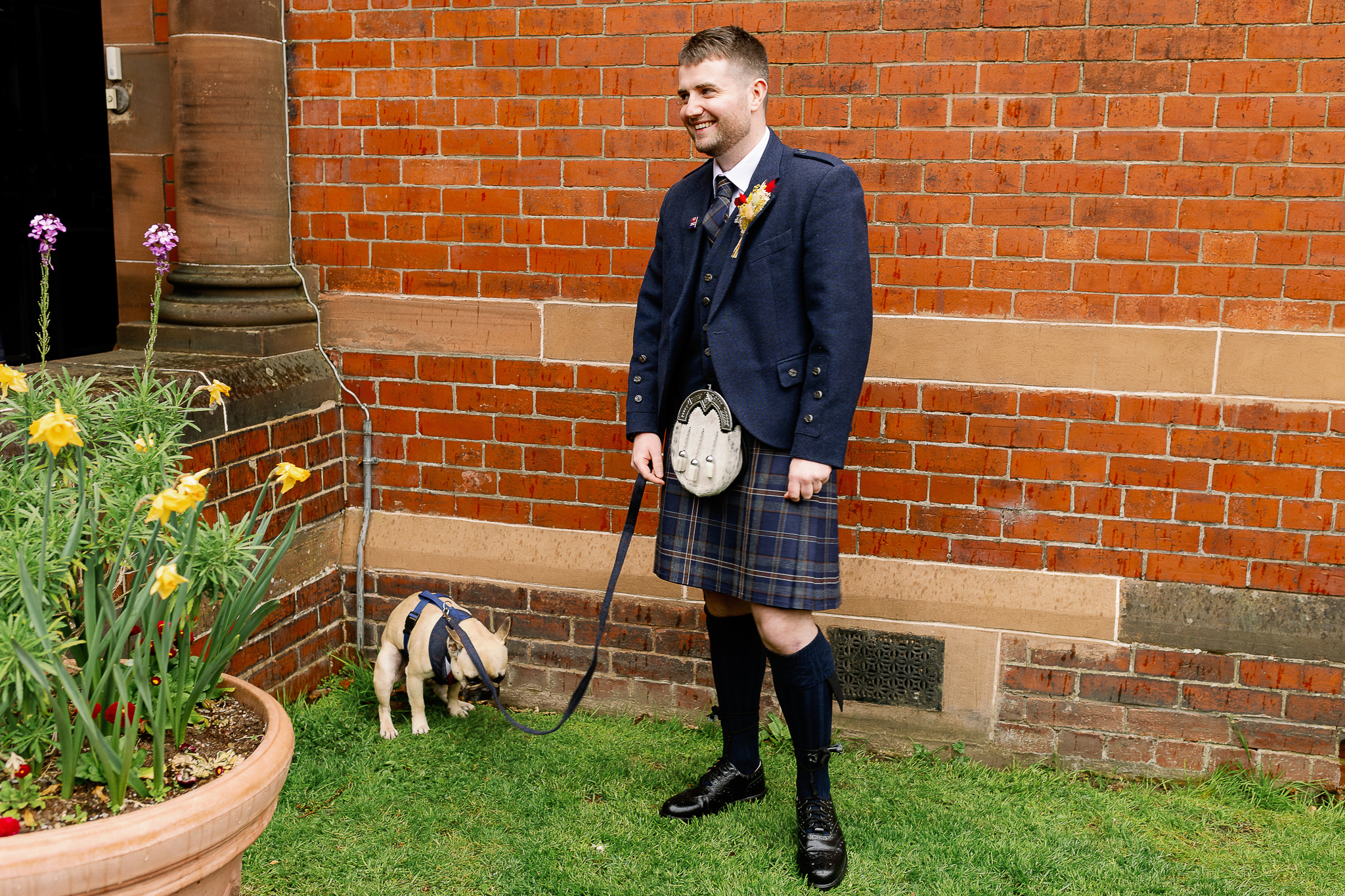 Funny Wedding Pictures with a dog