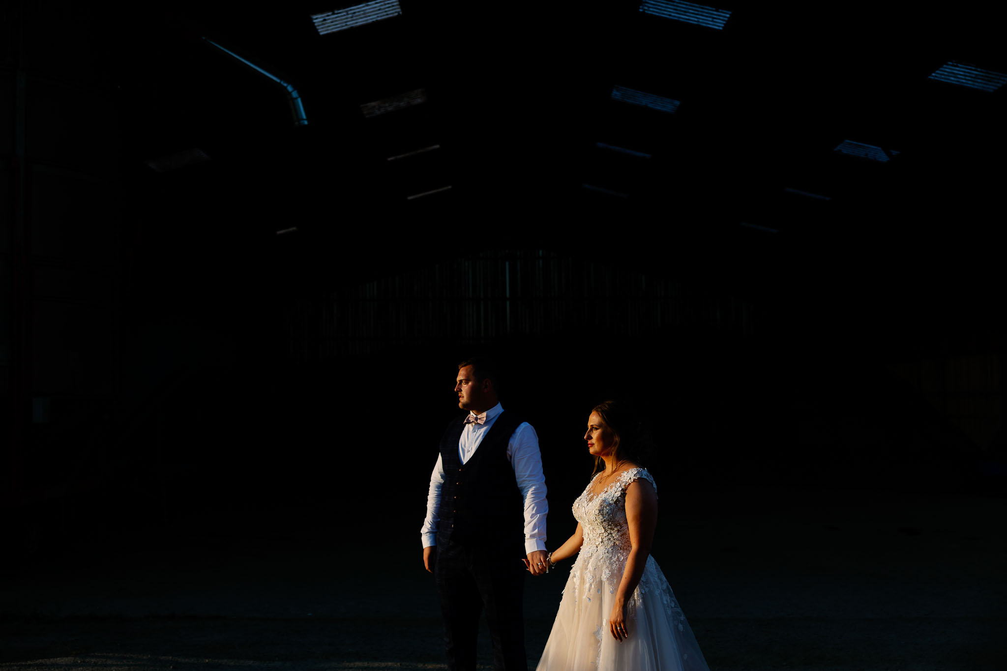 Bride and groom in gorgeous golden light 