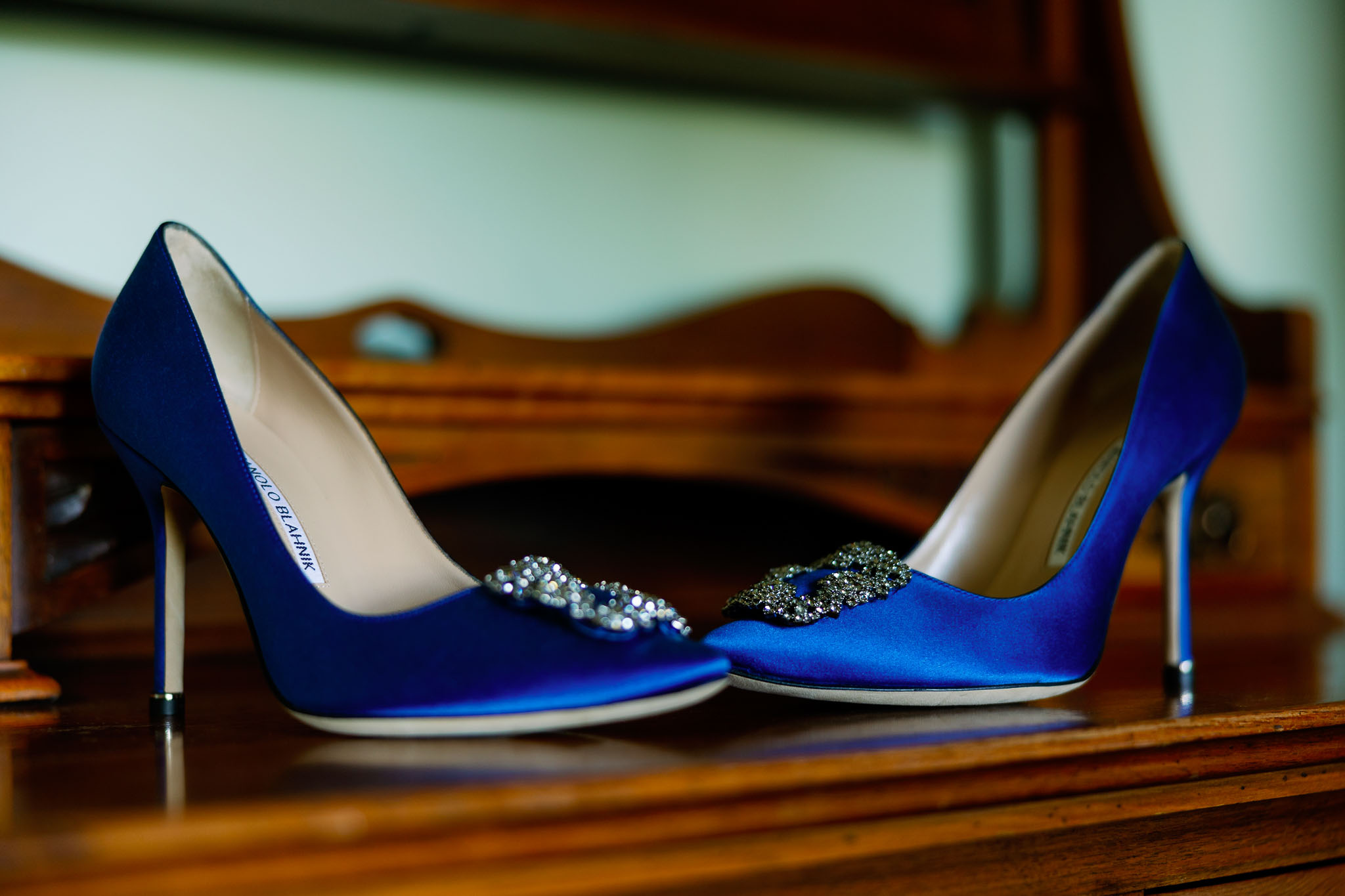Manolo blue shoes at a wedding